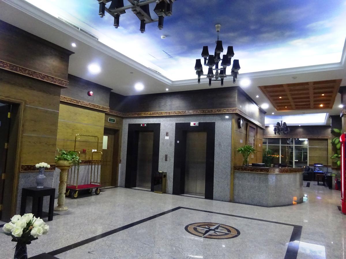 Appartamento Zubara Plaza II Al Manamah Esterno foto