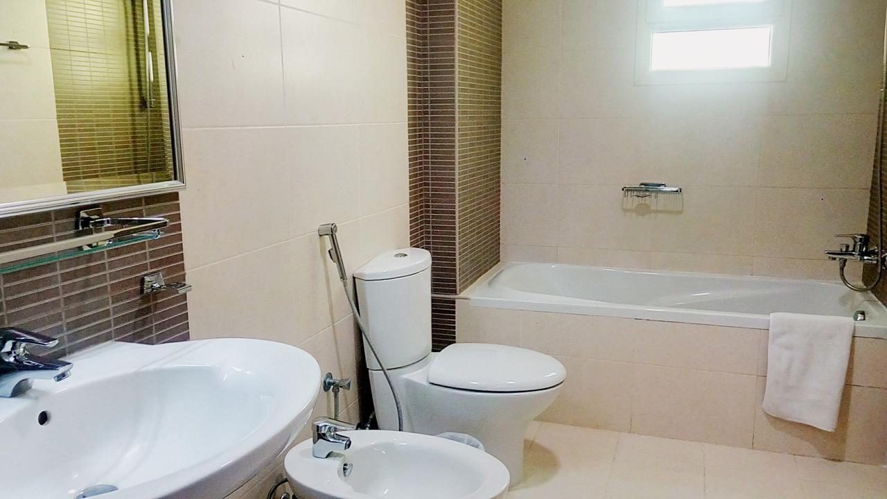 Appartamento Zubara Plaza II Al Manamah Esterno foto