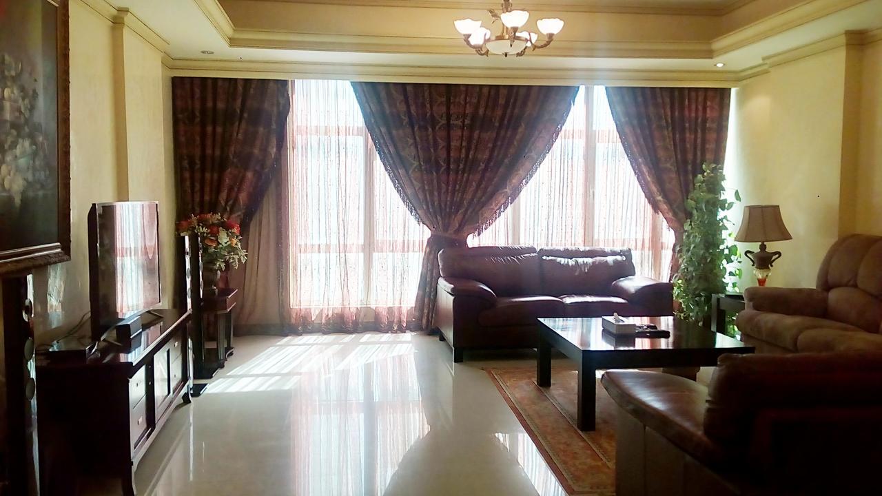 Appartamento Zubara Plaza II Al Manamah Esterno foto