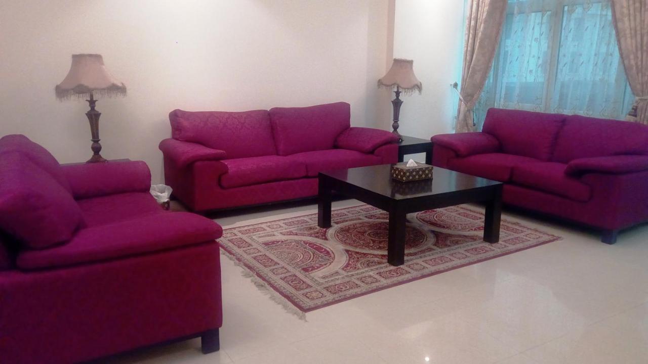 Appartamento Zubara Plaza II Al Manamah Esterno foto