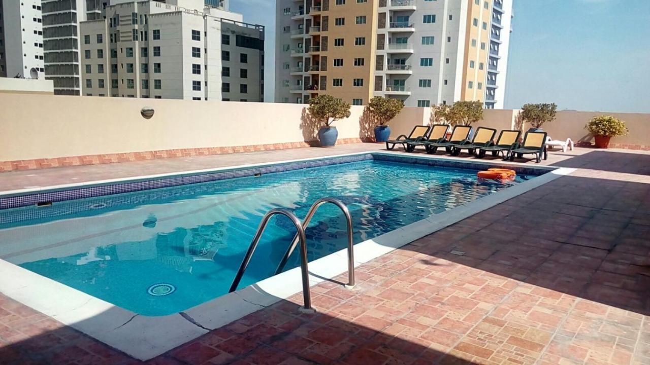 Appartamento Zubara Plaza II Al Manamah Esterno foto